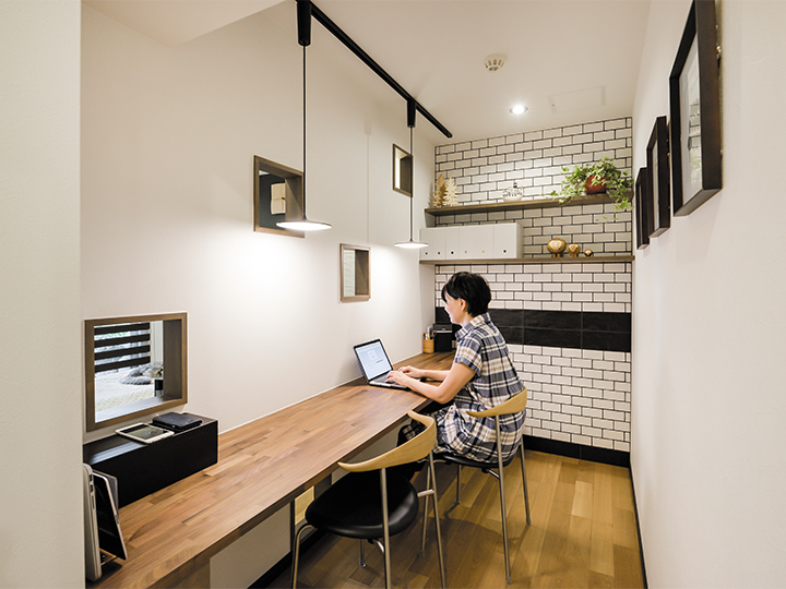 まるでカフェのようなおしゃれなワークスペースになりました。
