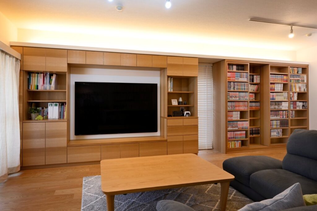 神戸市 F様邸 ・リビングダイニング収納造作事例